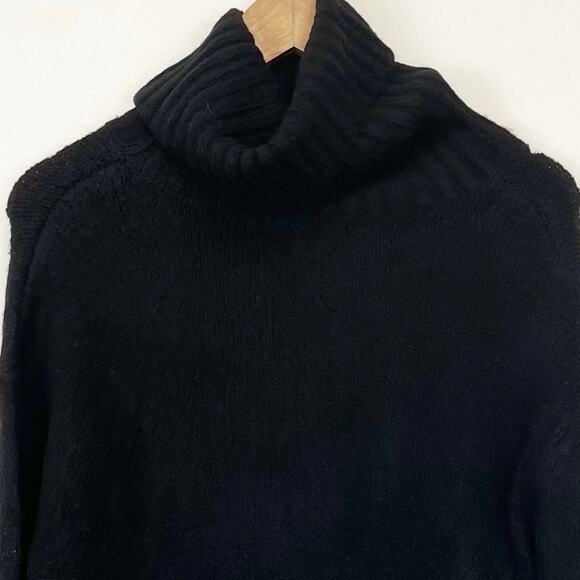 Olivaceous Chunky Turtleneck Sweater Womens Medium Tunic Minimalist Demure Goth - Picture 3 of 8
